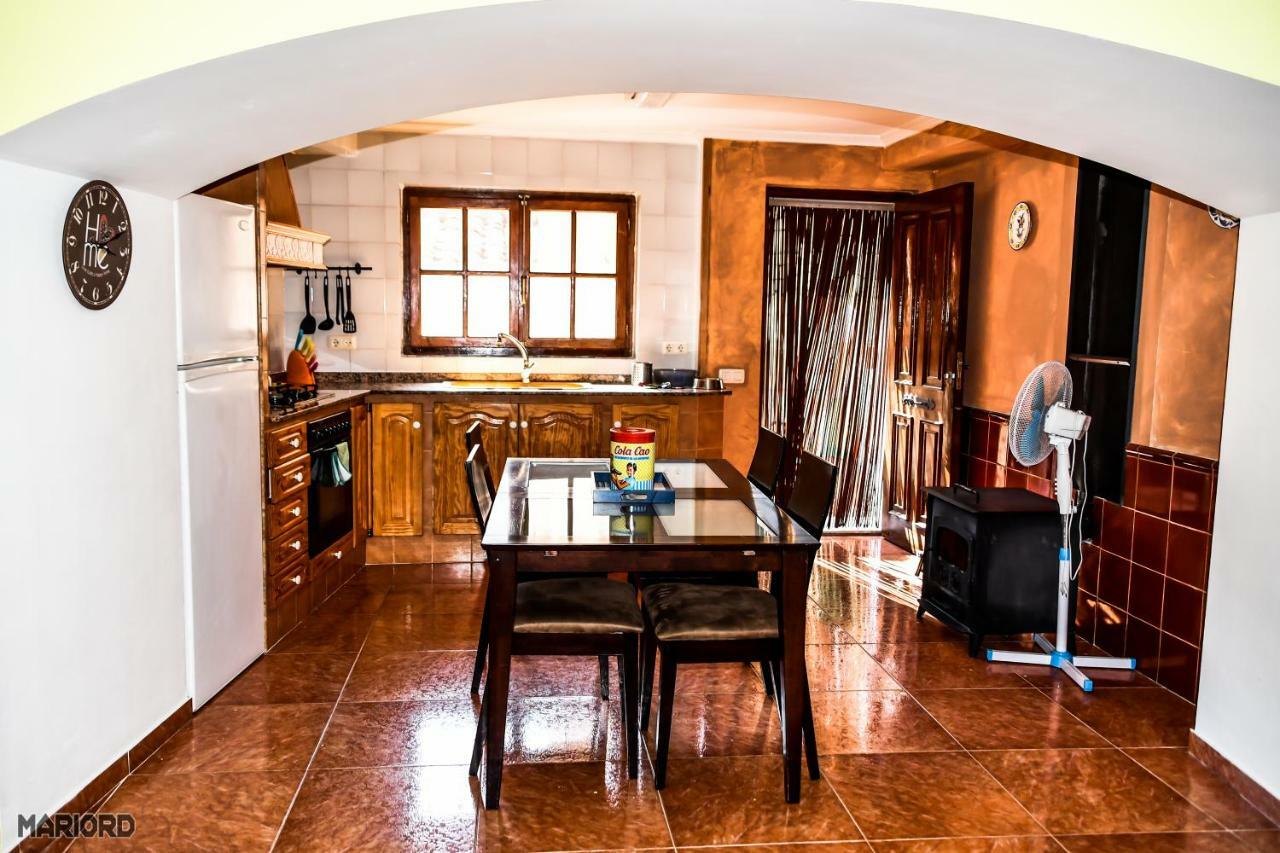 Casa Rural El Castillo チュリリャ エクステリア 写真